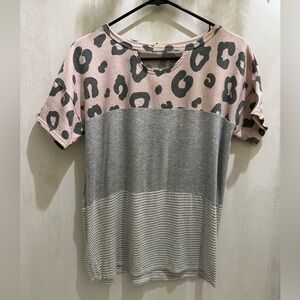 5 for $10 Bibi Women’s Short Sleeve Too Size Small